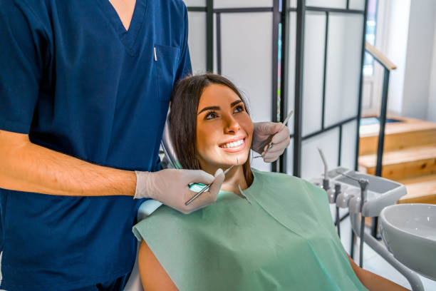 Best Teeth Whitening  in Bloomington, IL